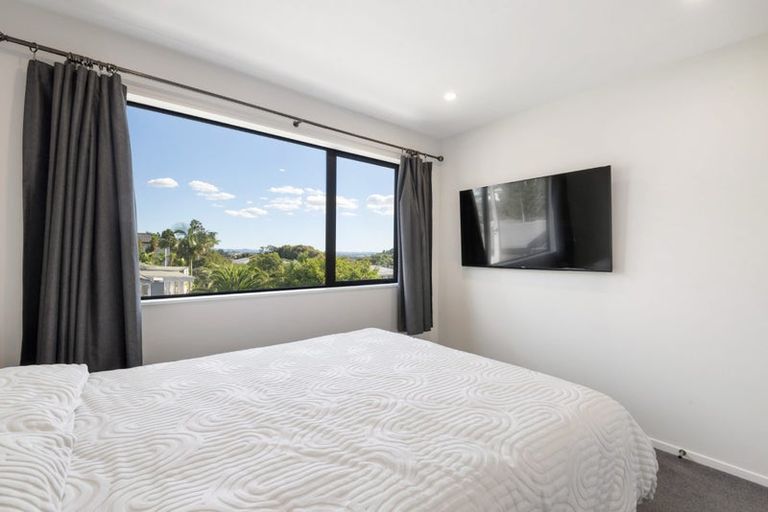 Photo of property in 7/36 Kaipatiki Road, Glenfield, Auckland, 0629