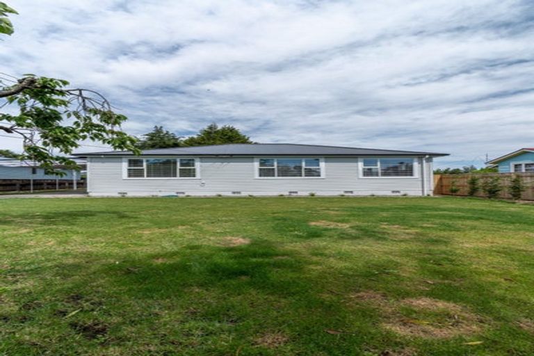 Photo of property in 238 High Street North, Carterton, 5713