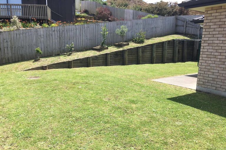 Photo of property in 14 Keri Vista Rise, Papakura, 2110