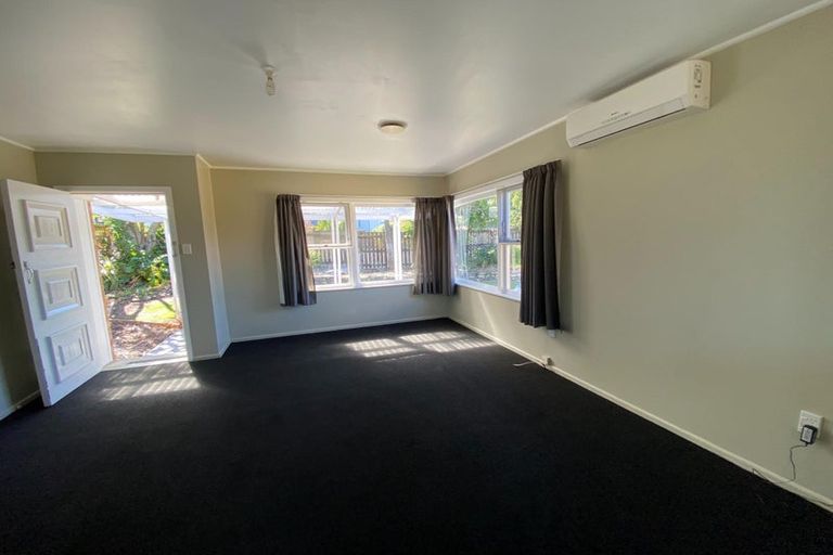 Photo of property in 11a Helena Road, Hillcrest, Hamilton, 3216