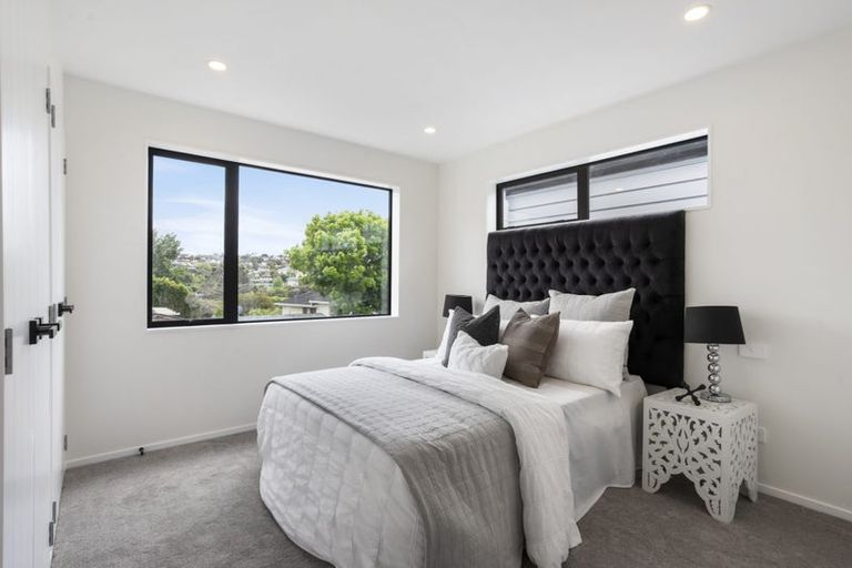 Photo of property in 21c Pipitea Place, Massey, Auckland, 0614