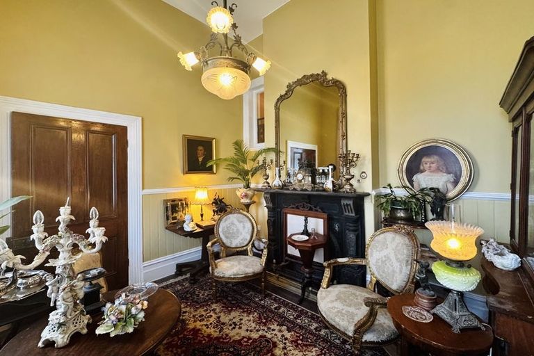Photo of property in 51 Winters Road, Redwood, Christchurch, 8051