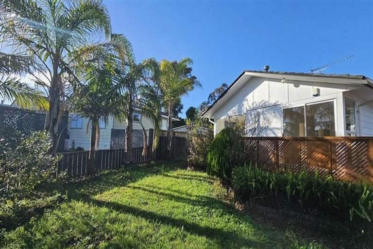 Photo of property in 36 Reelick Avenue, Pakuranga Heights, Auckland, 2010