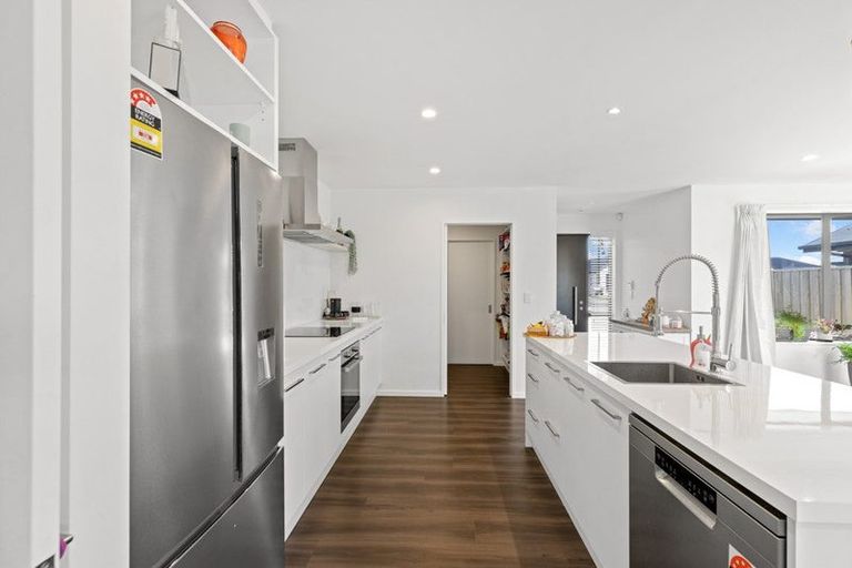 Photo of property in 25 Grimwood Street, Woodend, 7610