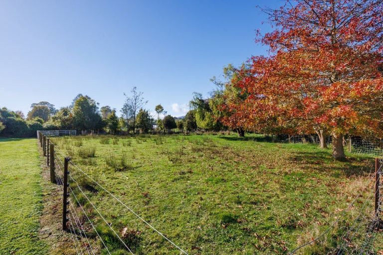 Photo of property in 139 Awahou Road South, Ashhurst, 4884