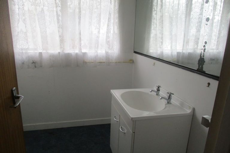 Photo of property in 40a Seddon Street, Wallaceville, Upper Hutt, 5018