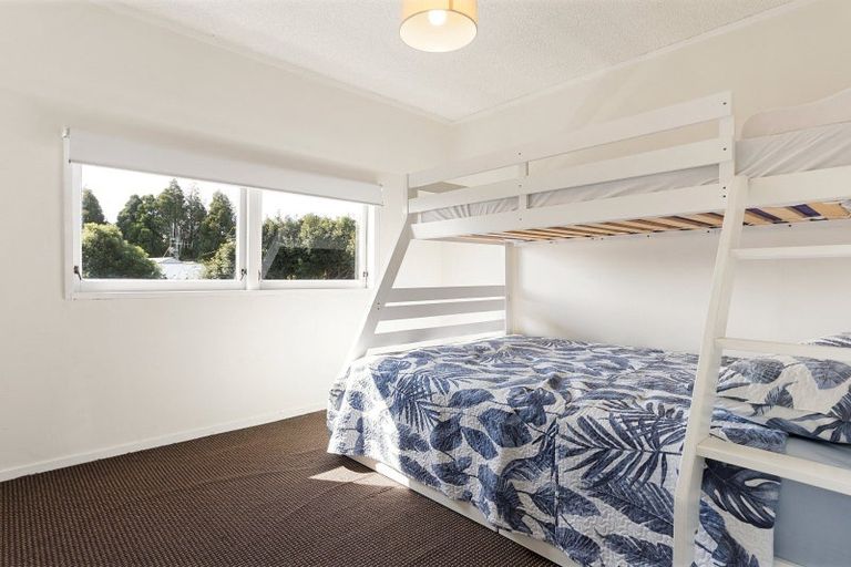 Photo of property in 23 Gilbass Avenue, Hamilton Lake, Hamilton, 3204
