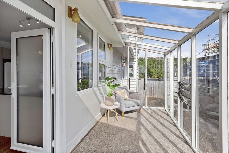 Photo of property in 132 Mitchell Street, Brooklyn, Wellington, 6021