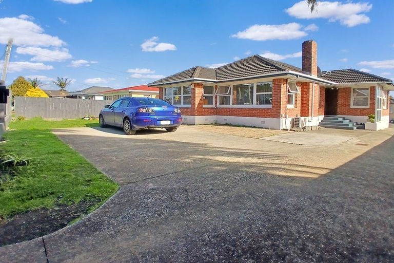 Photo of property in 26 Graeme Avenue, Mangere East, Auckland, 2024