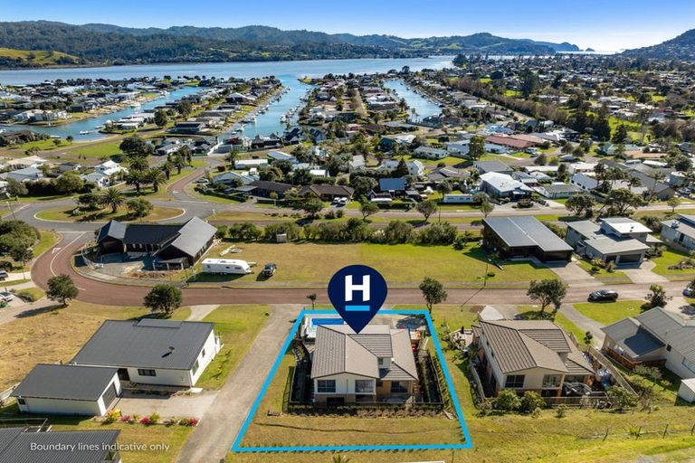 Photo of property in 36 Panorama Parade, Pauanui, Hikuai, 3579
