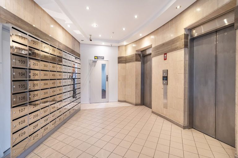 Photo of property in Orange Apartments/victoria Centr, 307/169 The Terrace, Wellington Central, Wellington, 6011