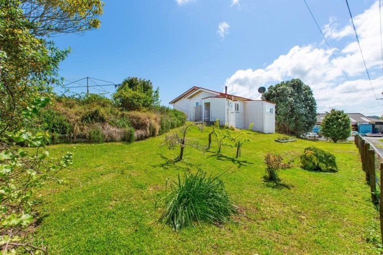 Photo of property in 5 Park Drive, Raglan, 3225