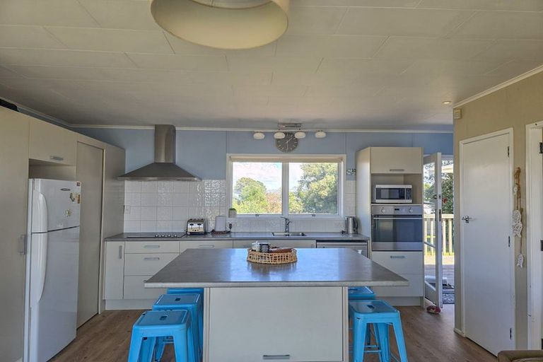 Photo of property in 585 Pukehina Parade, Pukehina, 3189