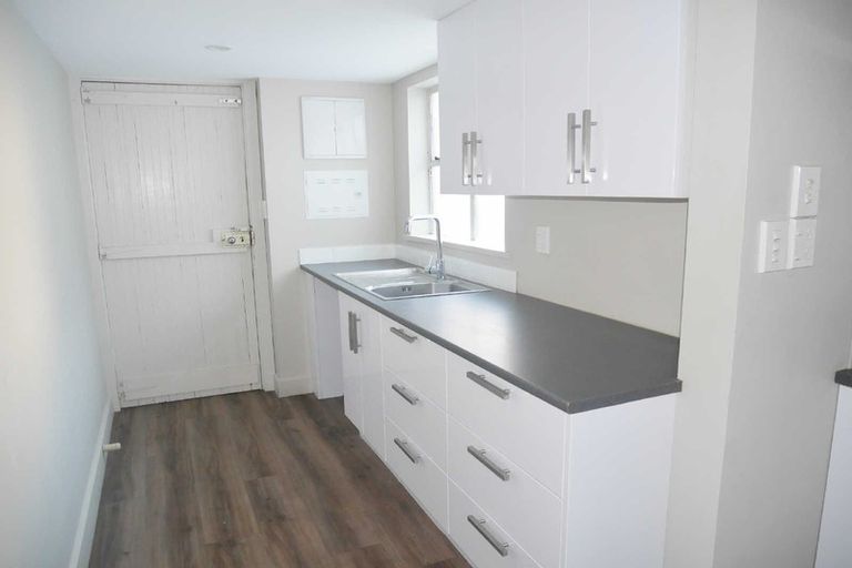 Photo of property in 4/952 Colombo Street, St Albans, Christchurch, 8014