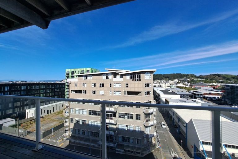 Photo of property in The Peak Apartments, 906/170 Taranaki Street, Te Aro, Wellington, 6011
