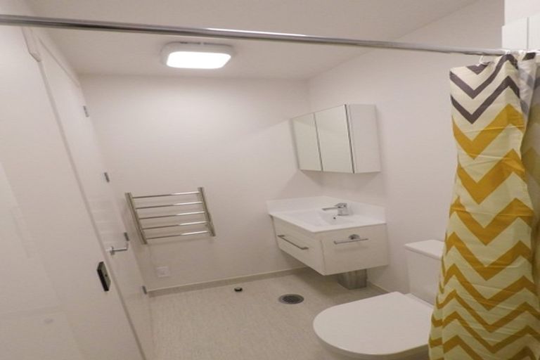 Photo of property in Vedado Apartments, 208/41u Hopper Street, Mount Cook, Wellington, 6011