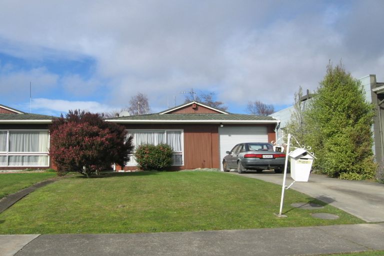 Photo of property in 2a Newhaven Place, Roslyn, Palmerston North, 4414