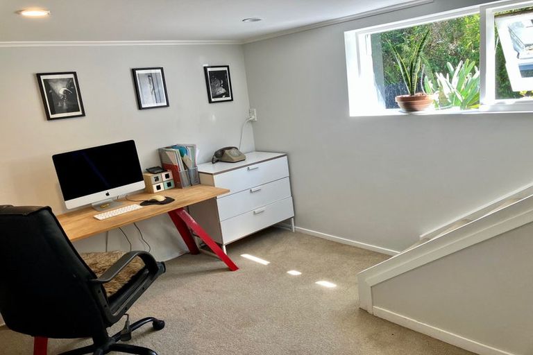 Photo of property in 3/9 Aramoana Avenue, Devonport, Auckland, 0624