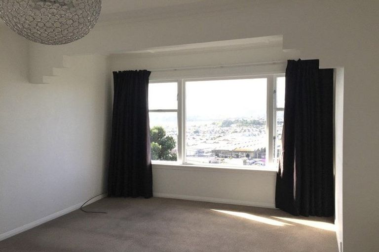Photo of property in 14 Imperial Terrace, Melrose, Wellington, 6022