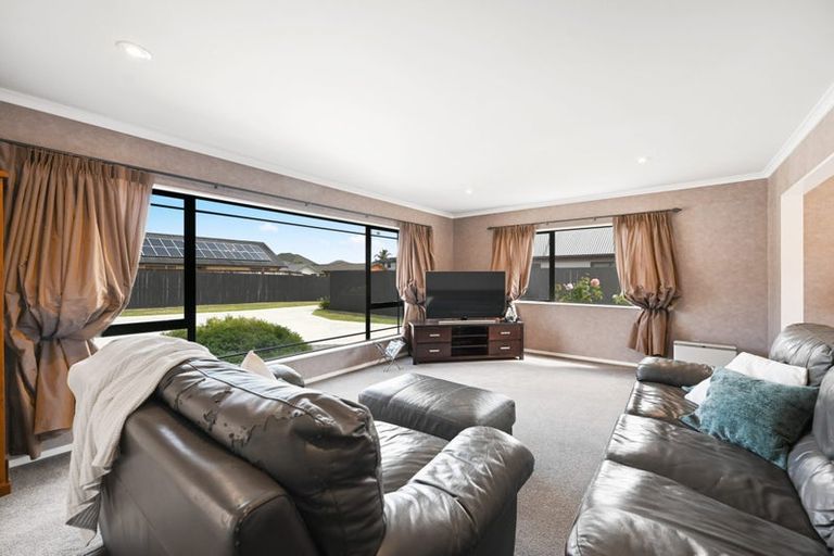 Photo of property in 17 Grasmere Court, Huntington, Hamilton, 3210