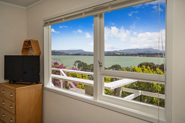 Photo of property in 23 Haddon Crescent, Whitianga, 3510