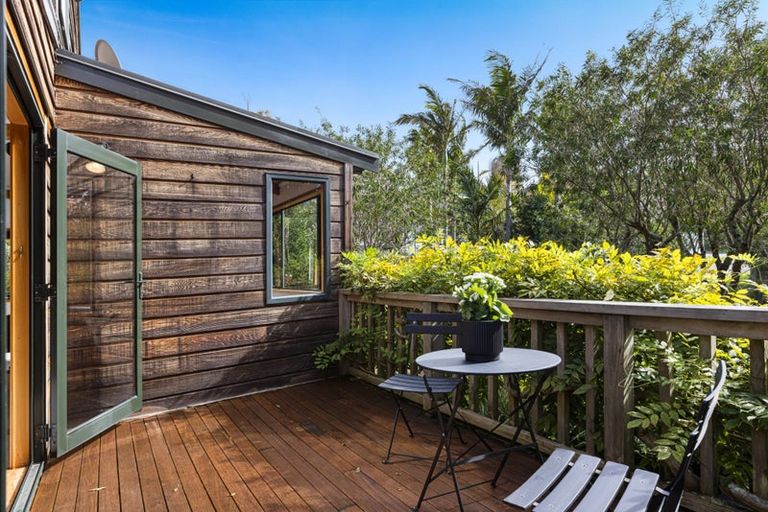 Photo of property in 1/234 Beach Road, Campbells Bay, Auckland, 0630