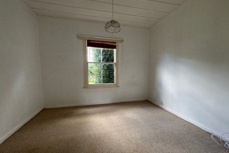 Photo of property in 362 Hillview Road, Bombay, 2675