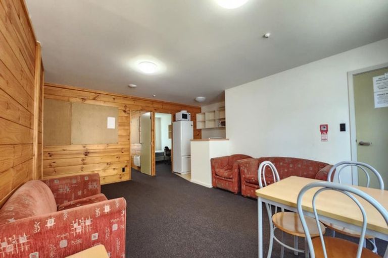 Photo of property in Drummond Street Flats, 19u1 Drummond Street, Mount Cook, Wellington, 6021