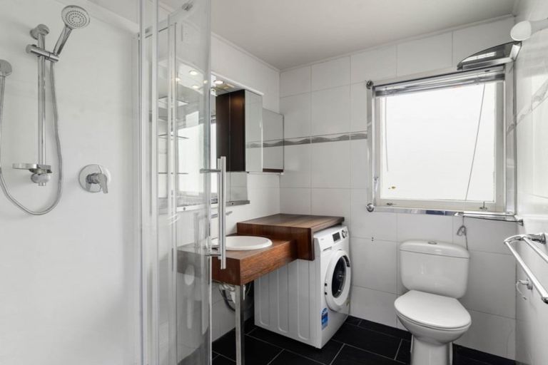 Photo of property in Lago Apartments, 1102unit Fenton Street, Rotorua, 3010