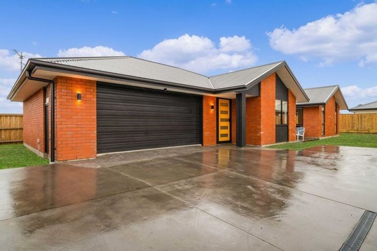 Photo of property in 12 Gemstone Place, Rolleston, 7615