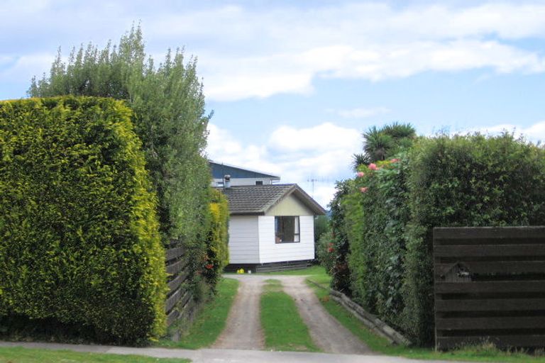 Photo of property in 53 Tamatea Road, Taupo, 3330