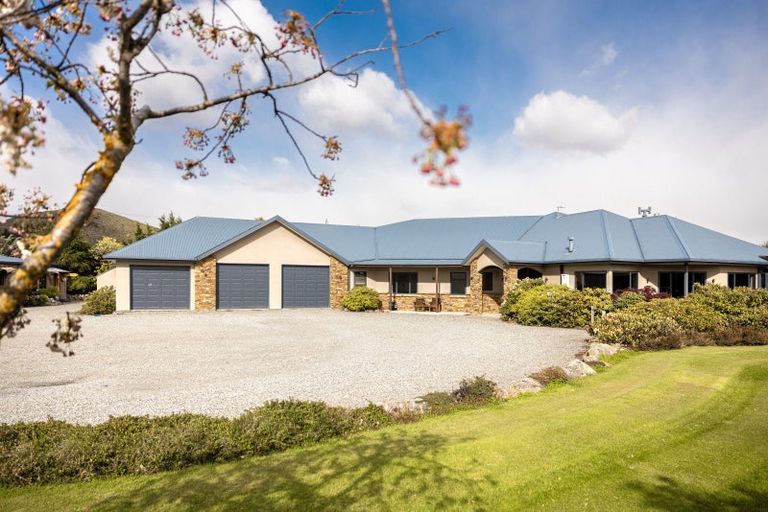 Photo of property in 18 Airport Road, Omarama, 9412