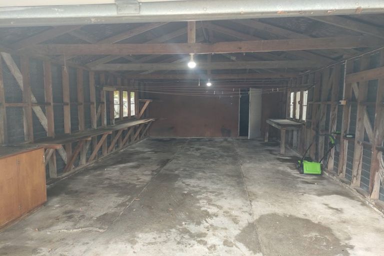 Photo of property in 3 Windsor Street, Solway, Masterton, 5810