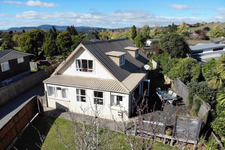 Photo of property in 17 Icarus Place, Sunnybrook, Rotorua, 3015