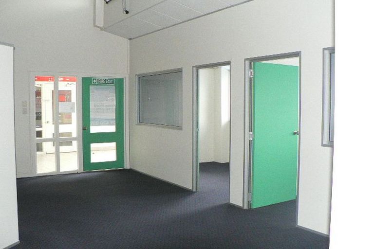 Photo of property in 1/1 James Road, Manurewa, Auckland, 2102