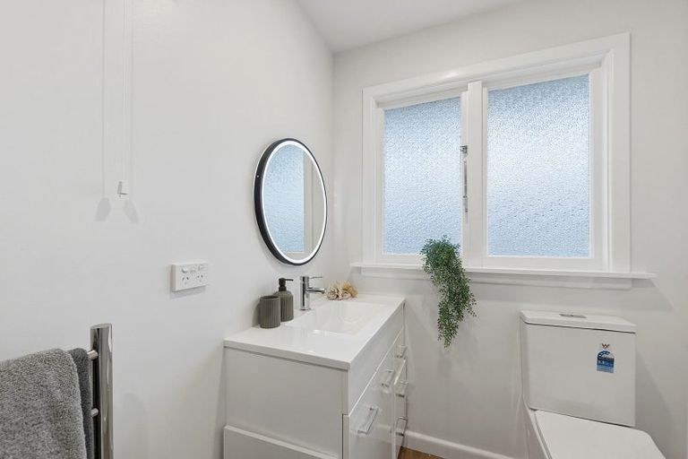 Photo of property in 45 Coopers Road, Dallington, Christchurch, 8061