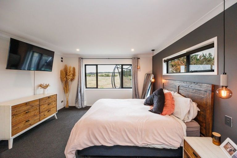Photo of property in 13 Oxnam Place, Foxton Beach, Foxton, 4815