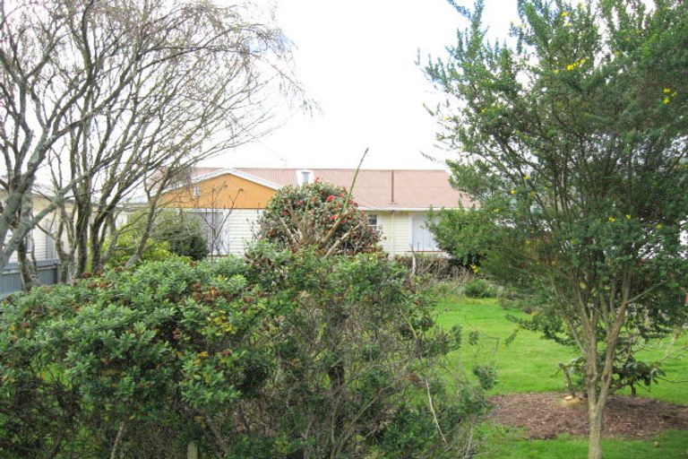 Photo of property in 66 Fraser Street, Wainuiomata, Lower Hutt, 5014