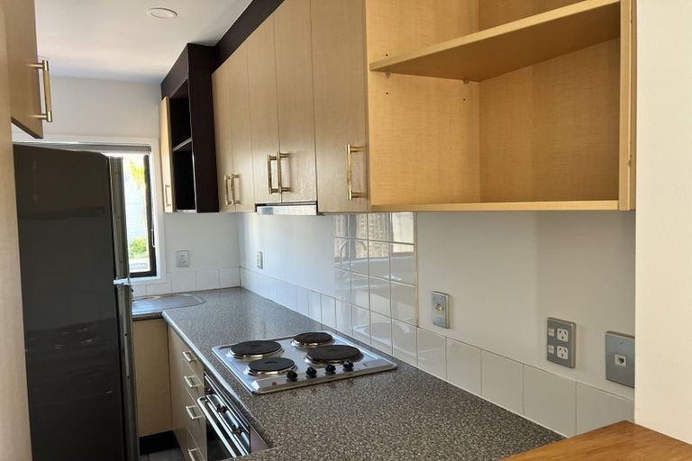 Photo of property in The Grange, 1/92 Bush Road, Albany, Auckland, 0632