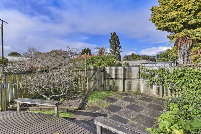 Photo of property in 40 Shirley Avenue, Papakura, 2110