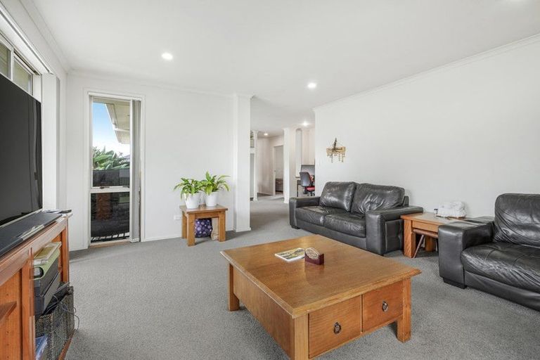 Photo of property in 20 Nobleman Place, Hamilton East, Hamilton, 3216