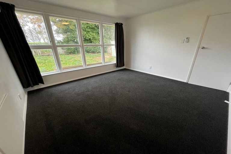 Photo of property in 23-25 Stephens Crescent, Highbury, Palmerston North, 4412