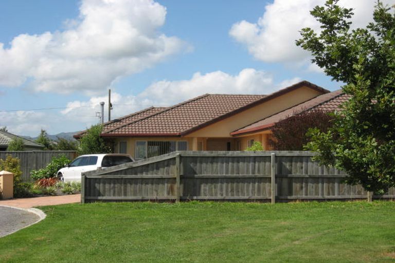 Photo of property in 24 Edwin Trent Drive, Prebbleton, 7604