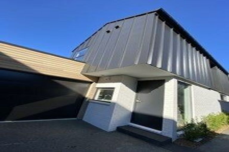 Photo of property in 6/221 Peterborough Street, Christchurch Central, Christchurch, 8013