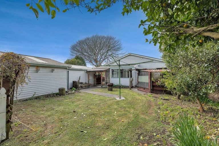 Photo of property in 9 Portia Street, Stratford, 4332