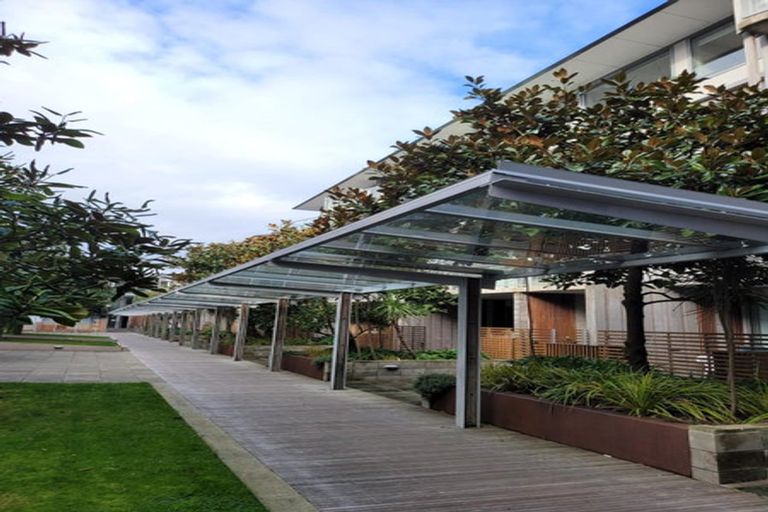 Photo of property in Detroit Apartments, 181 Tasman Street, Mount Cook, Wellington, 6021