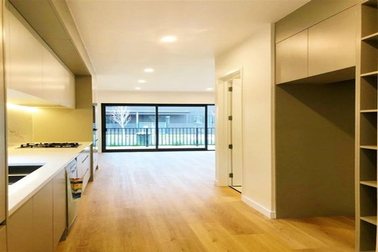 Photo of property in 7 Yellow Pear Lane, Karaka, 2578