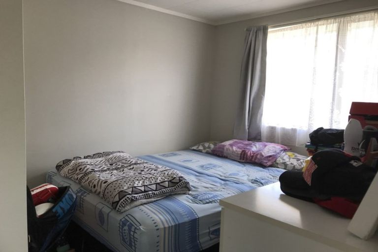 Photo of property in 2/85a Tidal Road, Mangere, Auckland, 2022