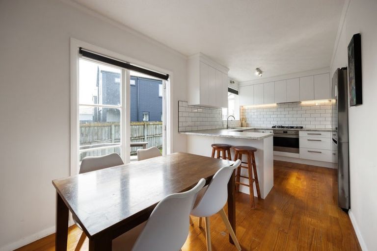 Photo of property in 13 Kingsley Street, St Andrews, Hamilton, 3200
