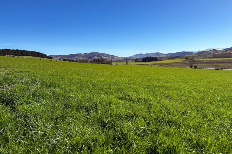 Photo of property in 242 Caroline Valley Road, Caroline, Dipton, 9791